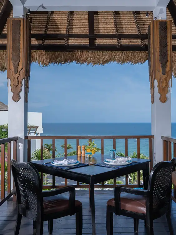 Crystal Blue Ocean Grill restaurant