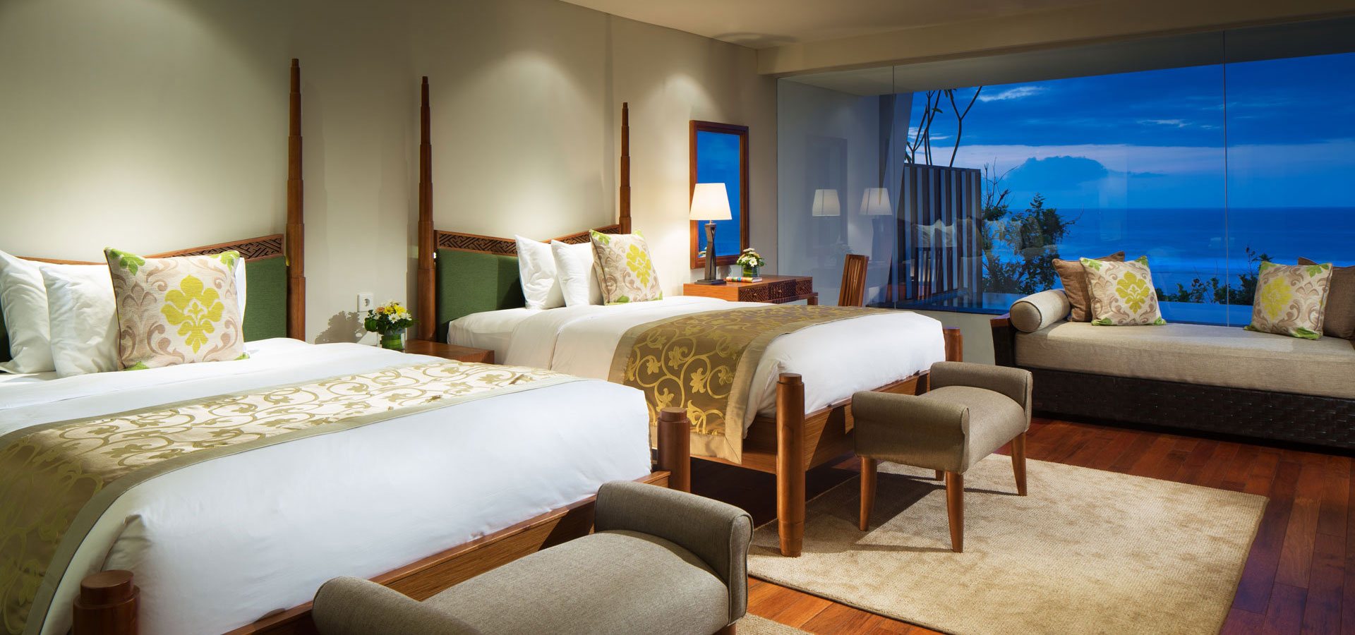 View Samabe Bali Suites &amp; Villas Background
